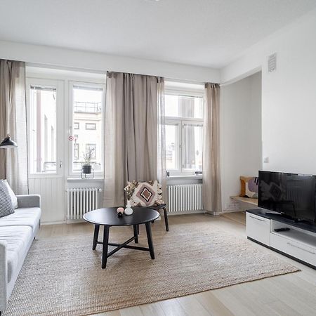 טמפרה "Penthouse" - Renovated 1Br Apt With Sauna & 60M2 Private Terrace, Hosted By 2Ndhomes מראה חיצוני תמונה