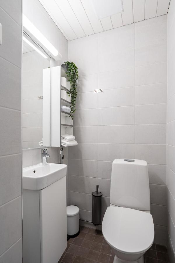 טמפרה "Penthouse" - Renovated 1Br Apt With Sauna & 60M2 Private Terrace, Hosted By 2Ndhomes מראה חיצוני תמונה