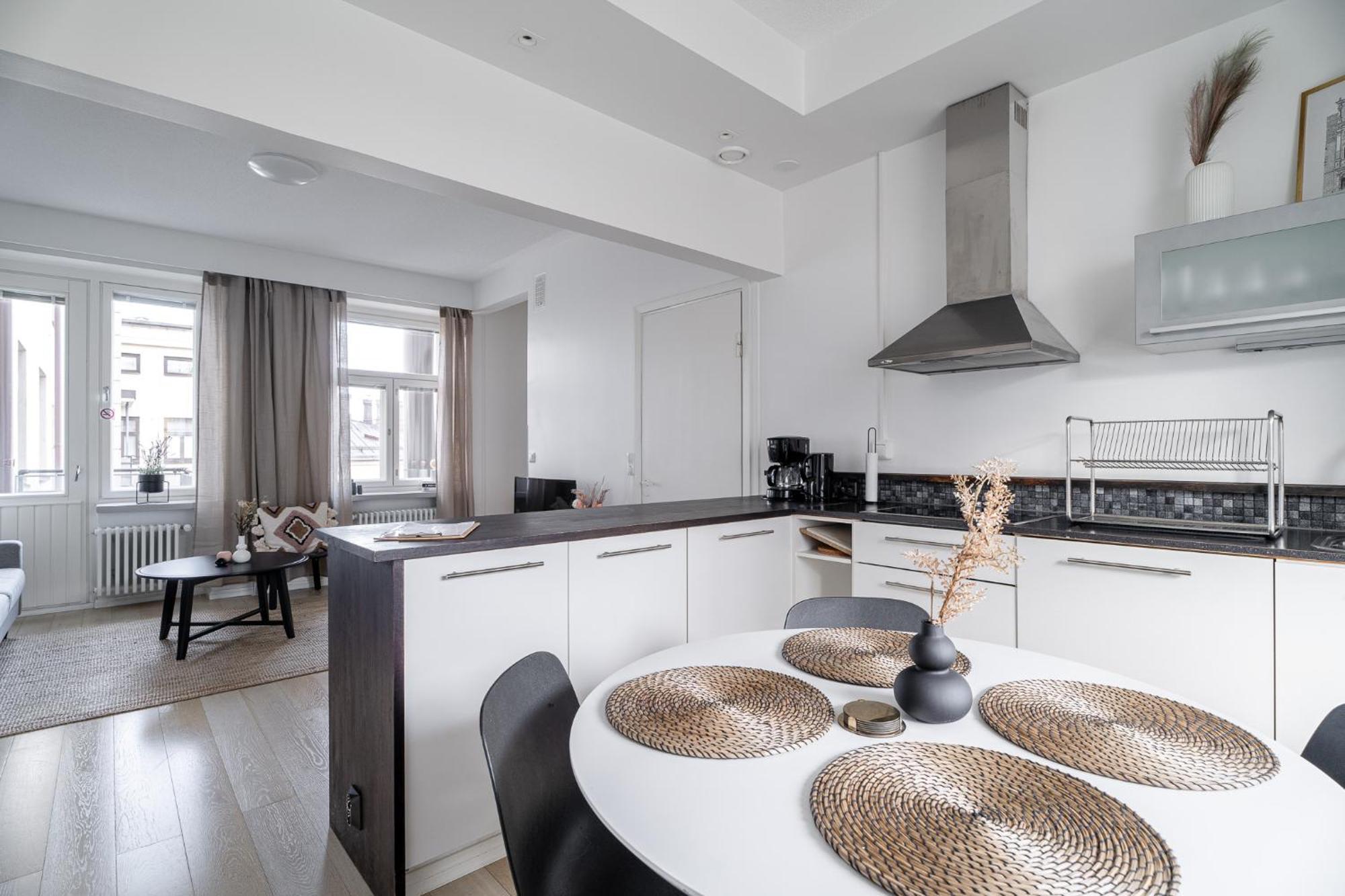 טמפרה "Penthouse" - Renovated 1Br Apt With Sauna & 60M2 Private Terrace, Hosted By 2Ndhomes מראה חיצוני תמונה