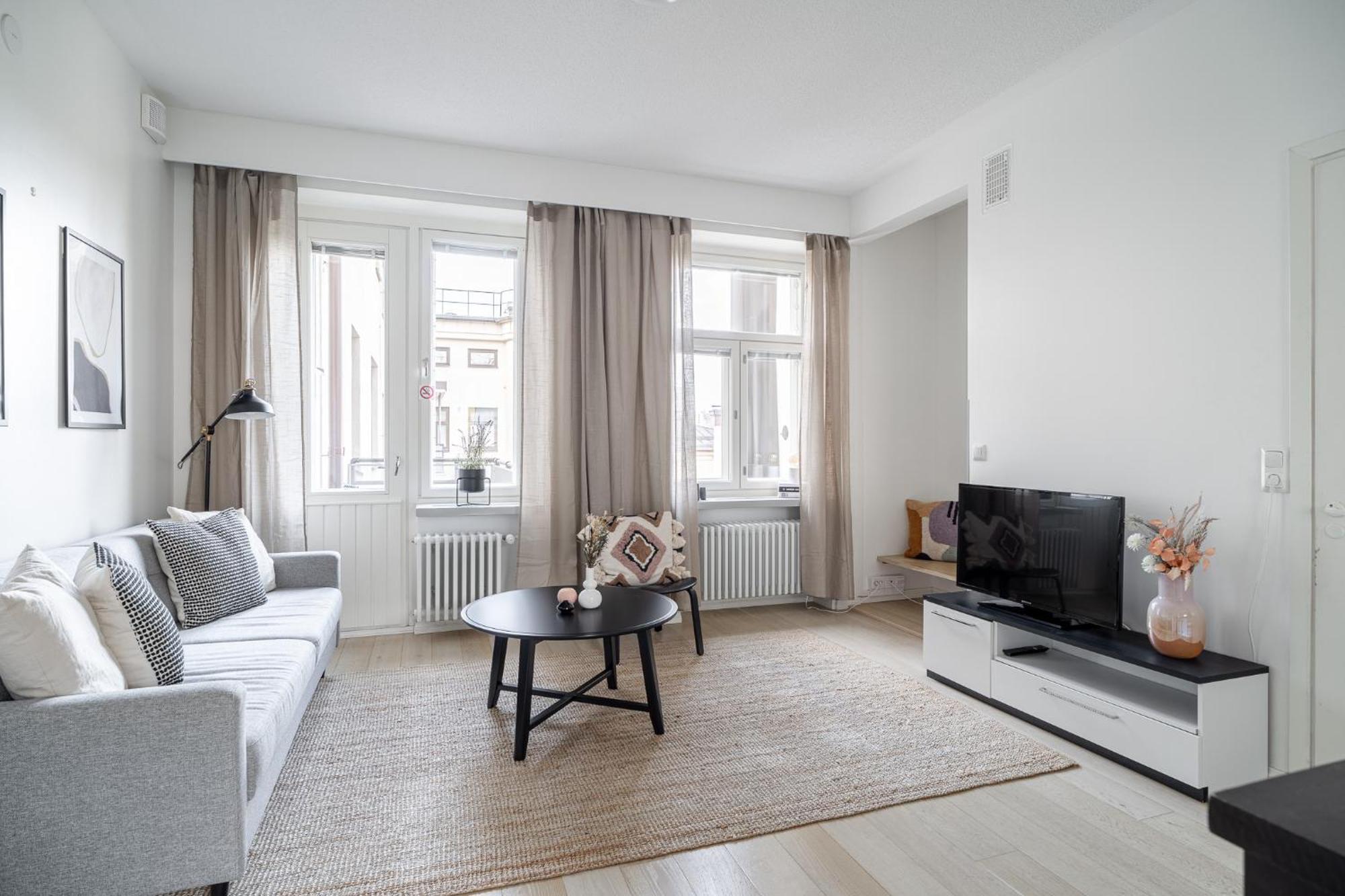 טמפרה "Penthouse" - Renovated 1Br Apt With Sauna & 60M2 Private Terrace, Hosted By 2Ndhomes מראה חיצוני תמונה